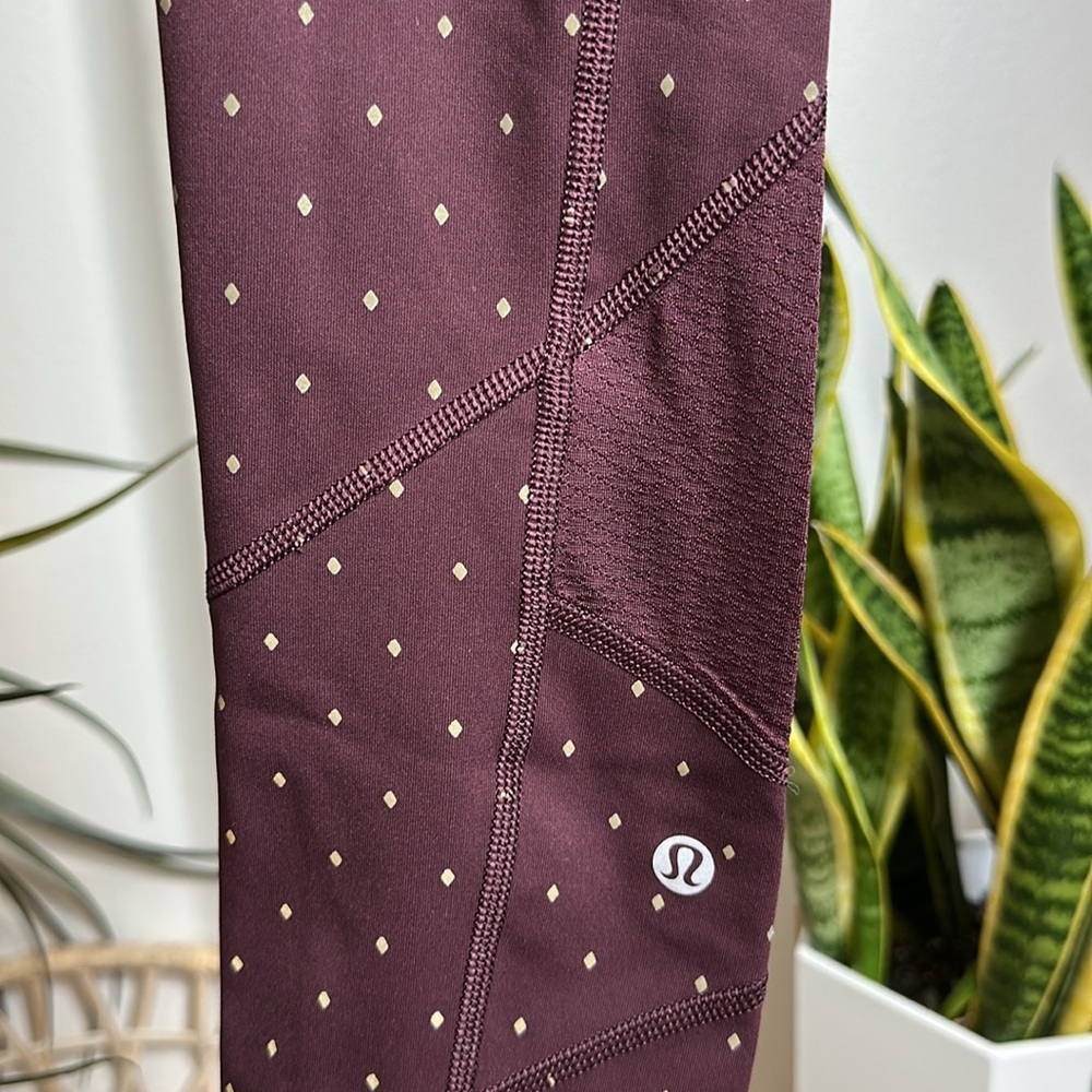 159. Lululemon Special Edition: *Nightfall Reflective Pace Rival Crop Bordeaux - Picture 10 of 12